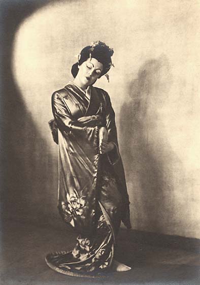 Photo Detail - Helen Pierce Breaker - Actress Frances Stack in Japanese Costume
