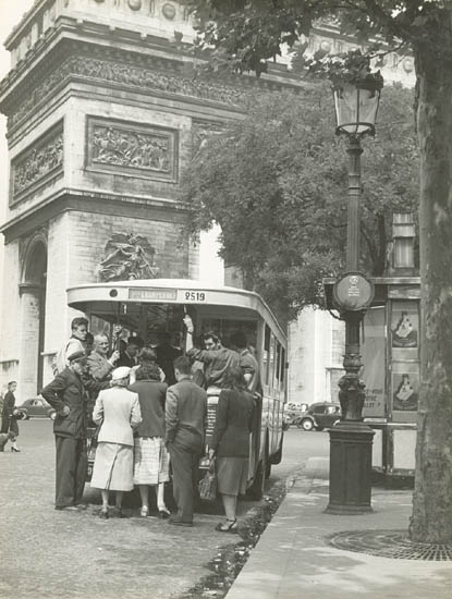 Photo Detail - Maurice Georges Chanu - Le "Bus", Paris