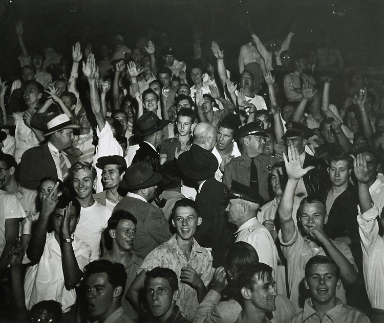 Photo Detail - Phil Schultz - Roudy Teens Shout down Henry Wallace, the Progressive Party Candidate for President