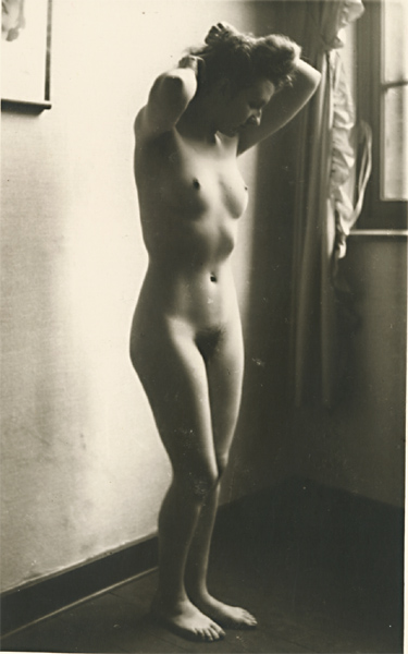 Photo Detail - Willy Kessels - Standing Female Nude