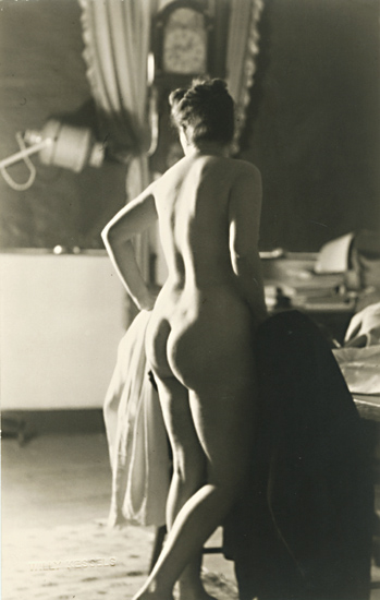 Willy Kessels - Standing Female Nude