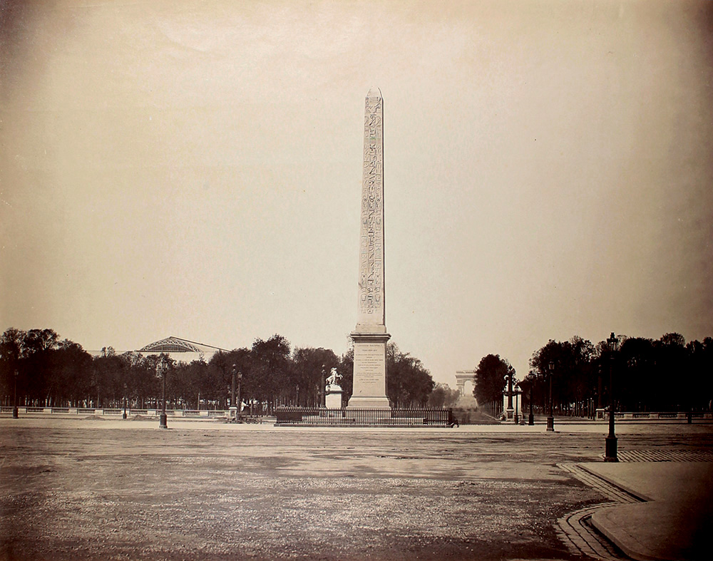 Gustave Le Gray - L’Obélisque de Louxor sur la Place de la Concorde avec les Champs-Élysées en Perspective, Paris