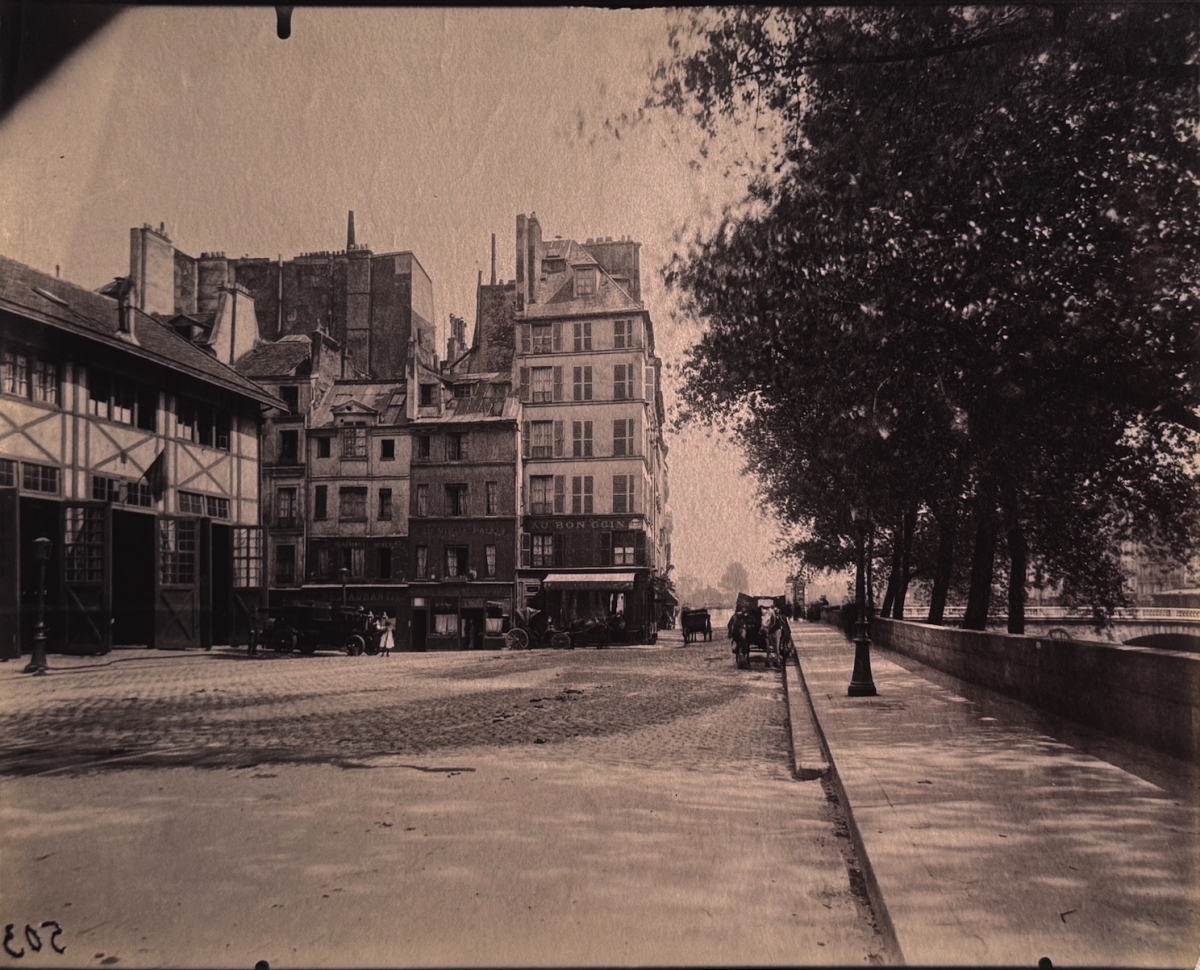 Jean-Eugene-Auguste Atget - Quai des Orfèvres Corner, Paris Jean-Eugene-Auguste Atget - Quai des Orfèvres Corner, Paris