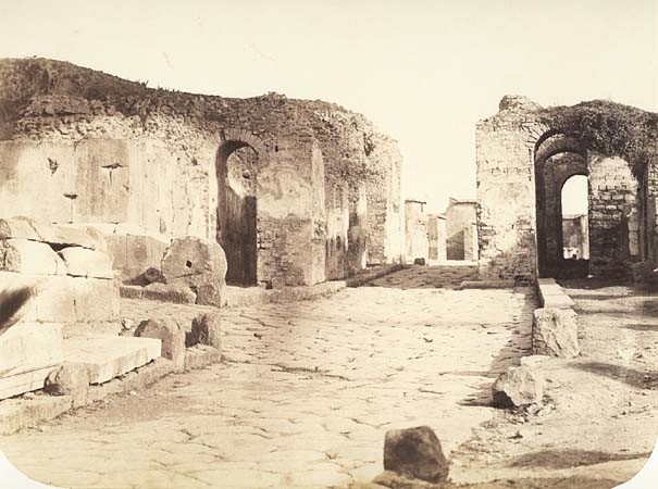 Photo Detail - Gabriel de Rumine - Naples, Pompeii, Porte d'Herculanum