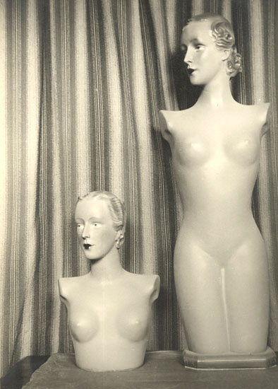 Photo Detail - Anonymous - Mannequins
