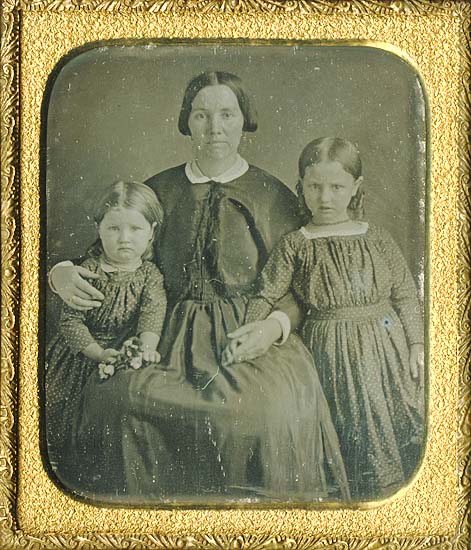 Photo Detail - Anonymous - Two (Quaker?) Family Daguerreotypes Photo Detail - Anonymous - Two (Quaker?) Family Daguerreotypes